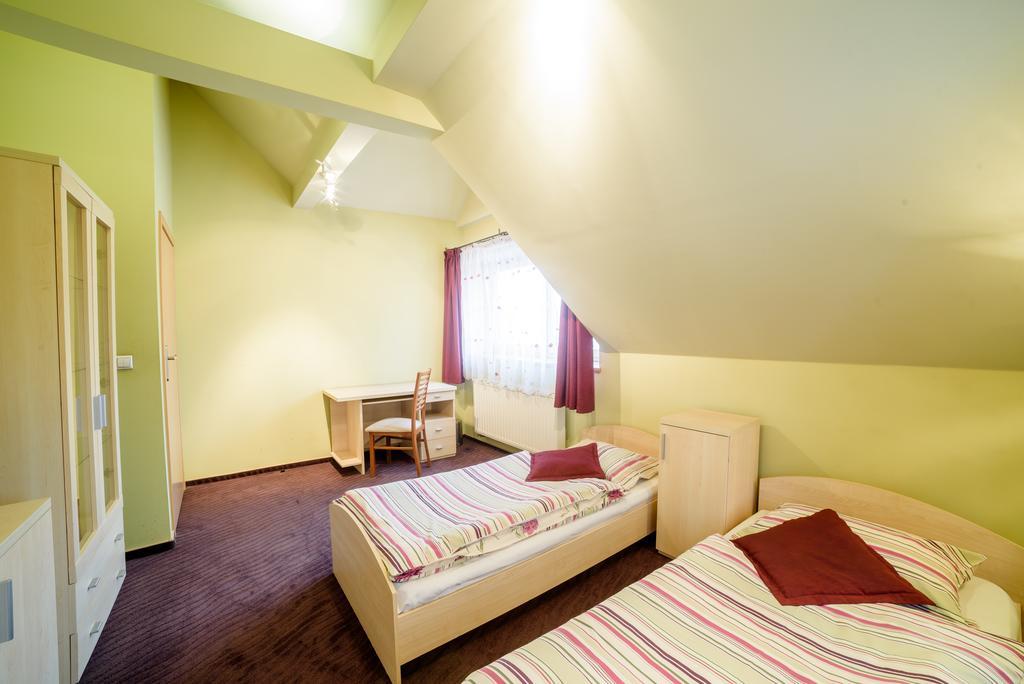 Park Apartment Krasków Εξωτερικό φωτογραφία