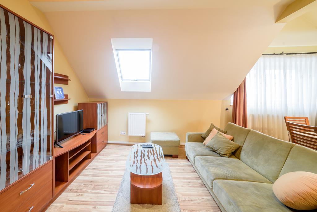 Park Apartment Krasków Εξωτερικό φωτογραφία