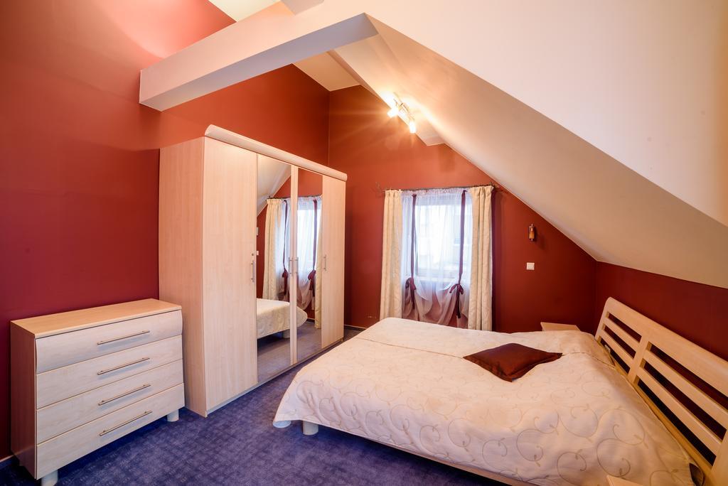 Park Apartment Krasków Εξωτερικό φωτογραφία